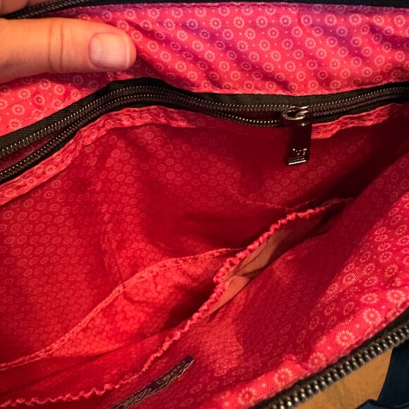 NWOT Lug Flamingo Convertible Travel/Shoulder/Messenger/Tote/Crossbody Bag. - Picture 6 of 13